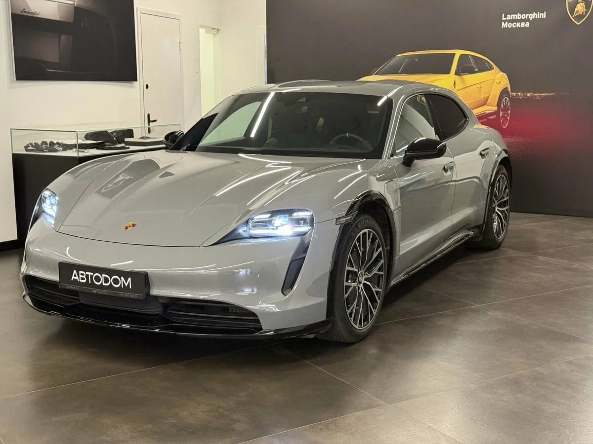 Porsche Taycan I