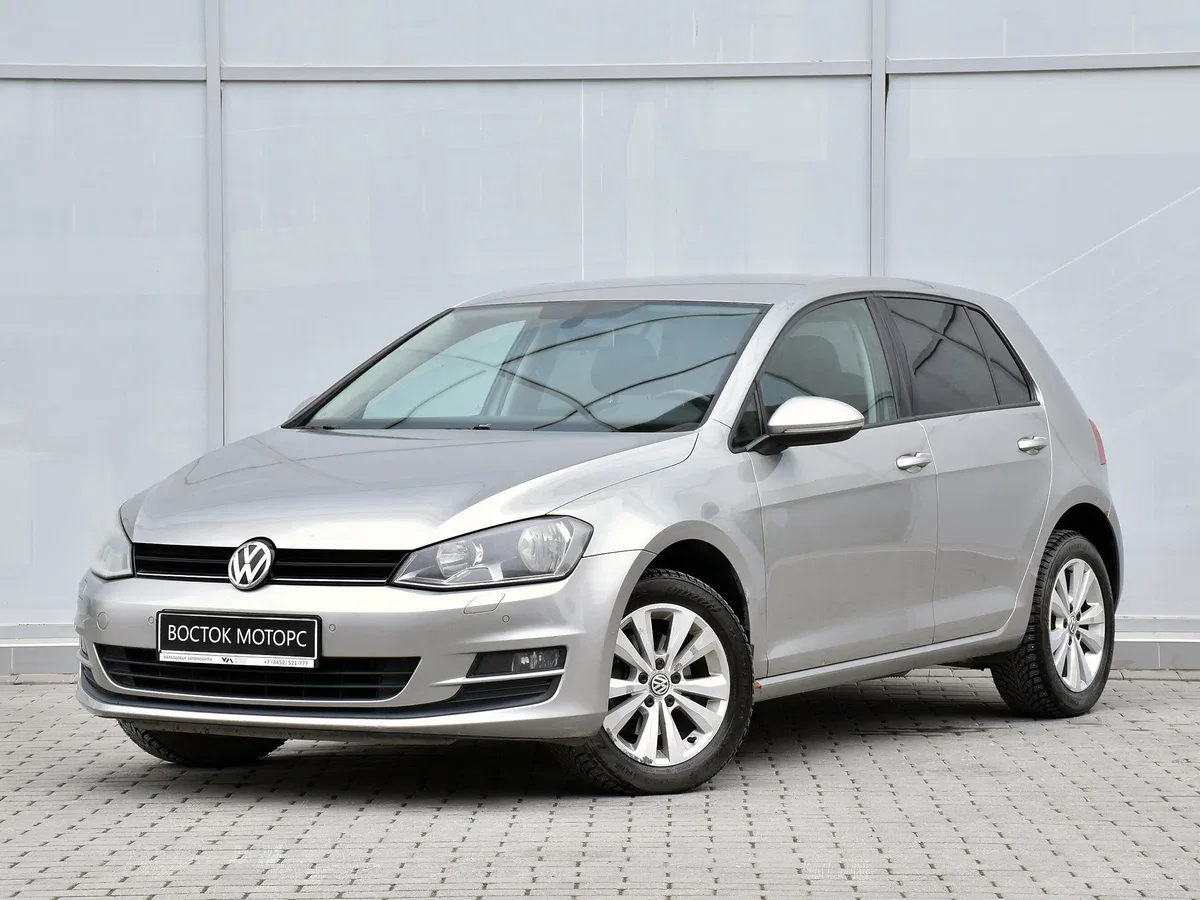 Volkswagen Golf VII