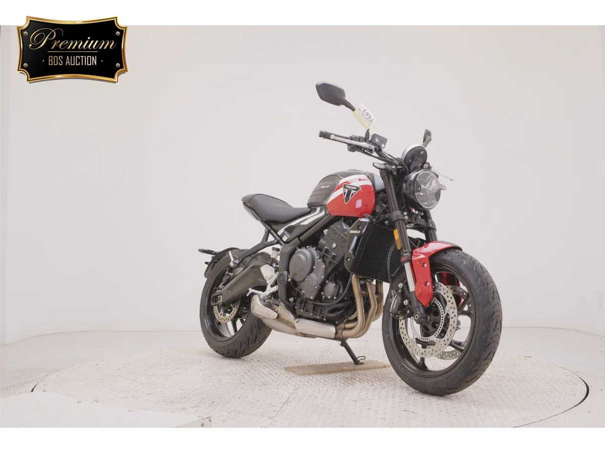 Triumph Trident 660