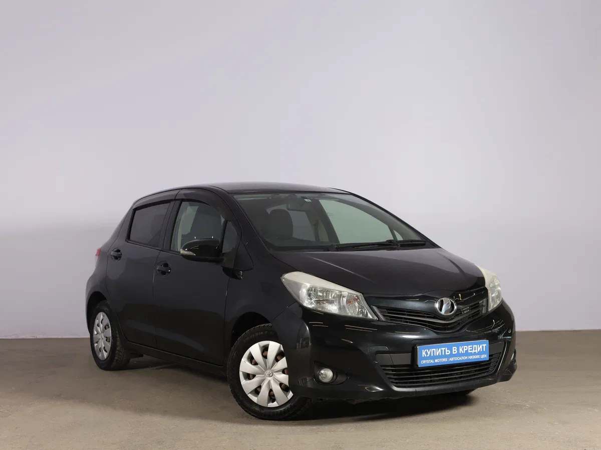 Toyota Vitz III (XP130)