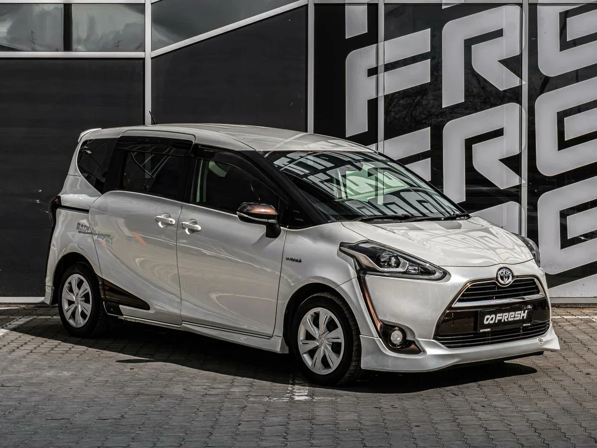 Toyota Sienta II