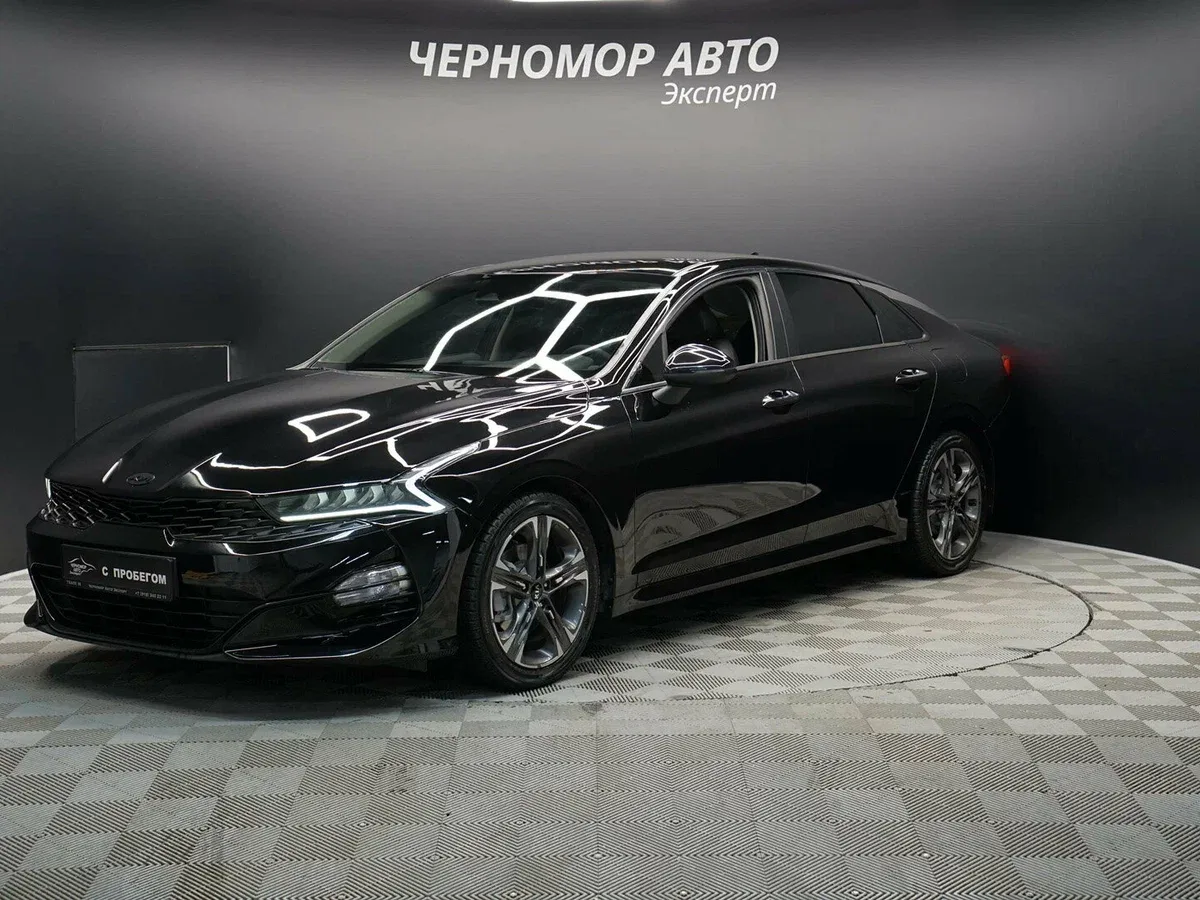 Kia K5 III