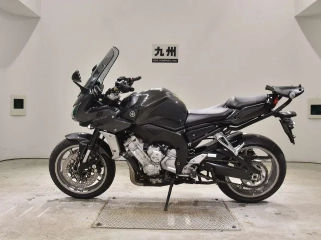 Yamaha FZ1