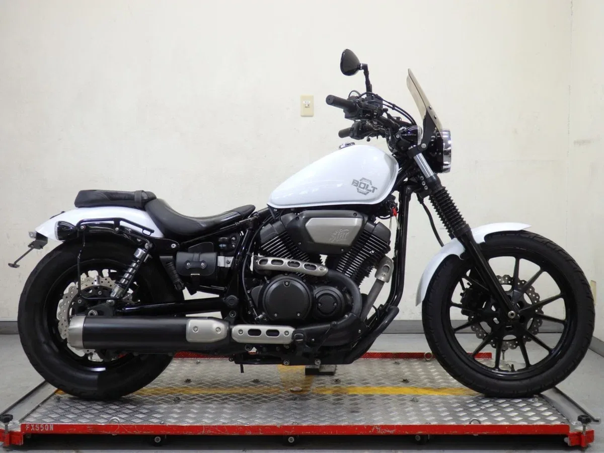 Yamaha XV950 Bolt