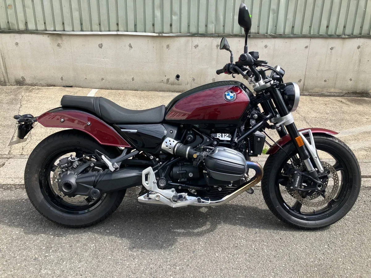 BMW R 12
