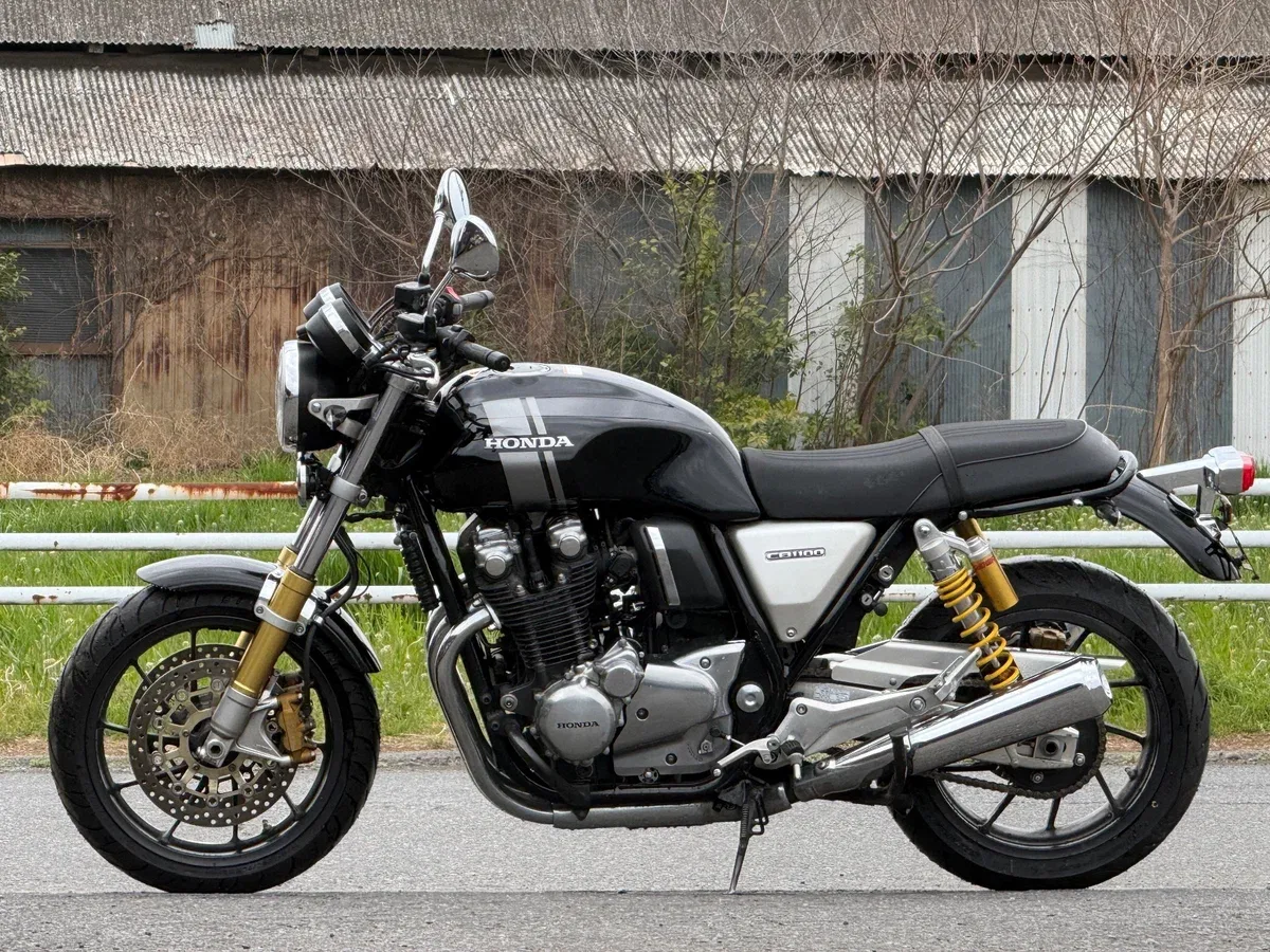 Honda CB1100