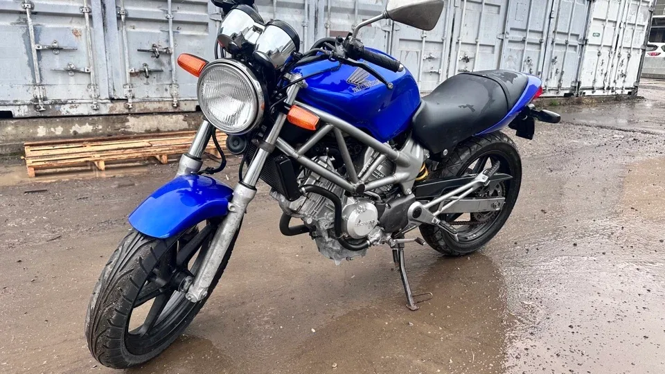 Honda VTR 250