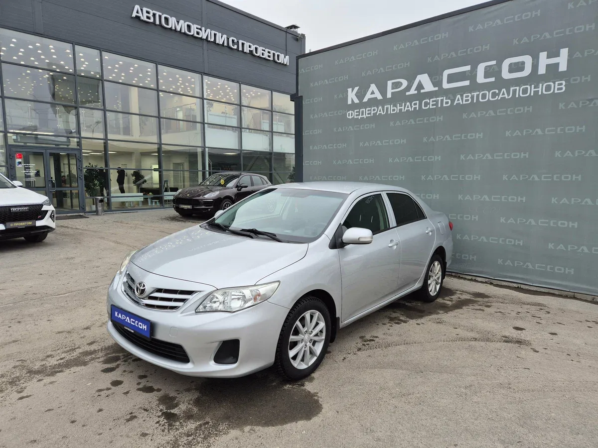 Toyota Corolla X (E140, E150) Рестайлинг