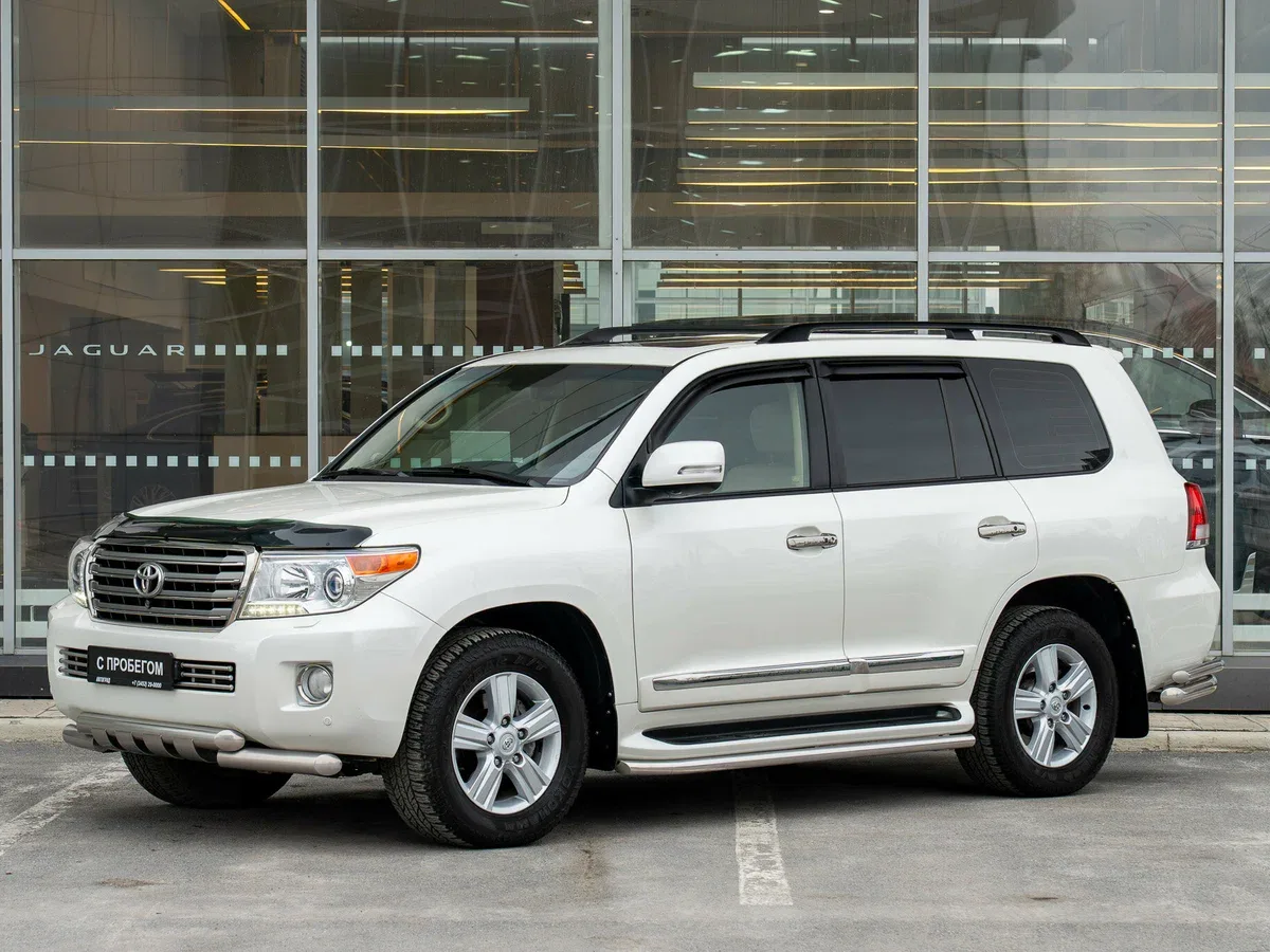 Toyota Land Cruiser 200 Series Рестайлинг 1