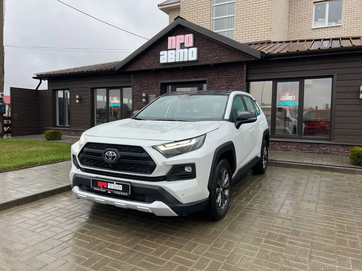 Toyota RAV4 V (XA50)
