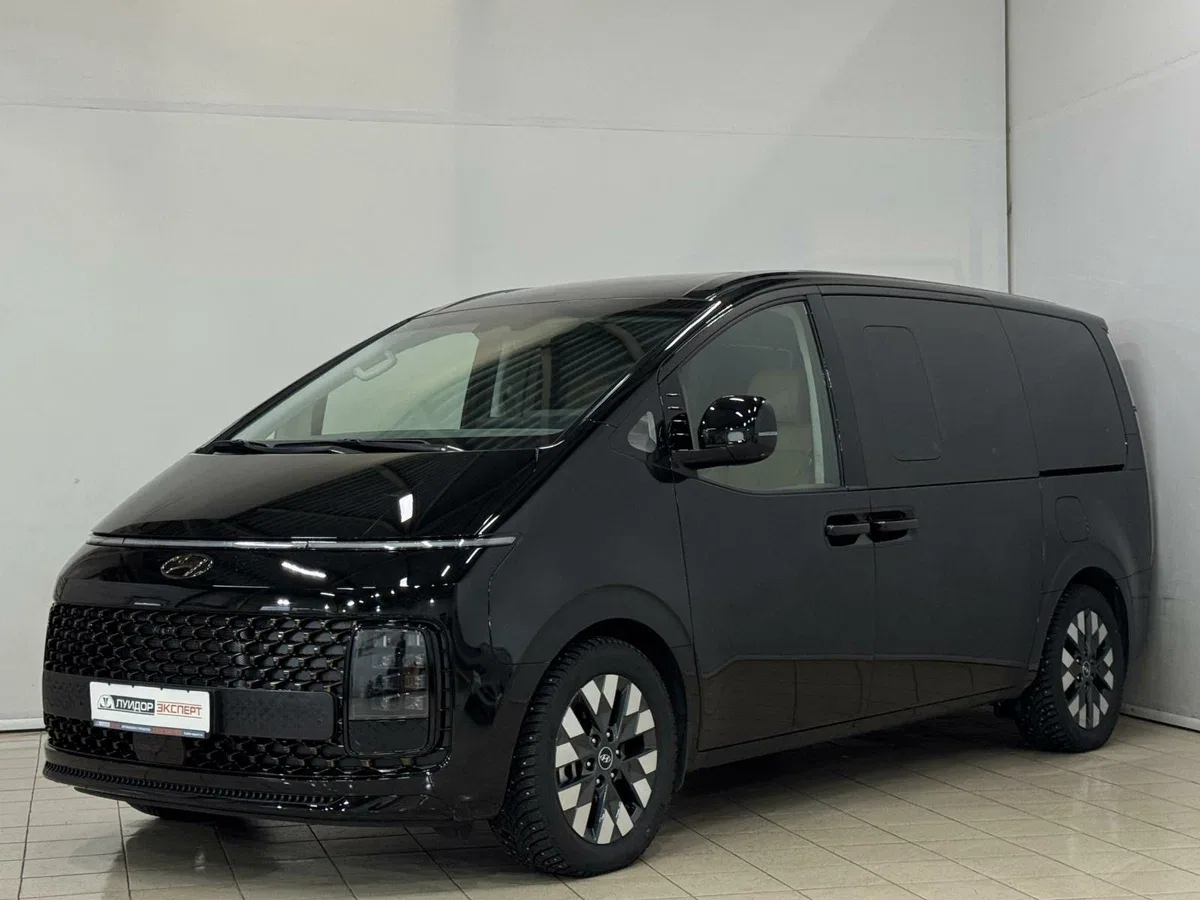 Hyundai Staria I
