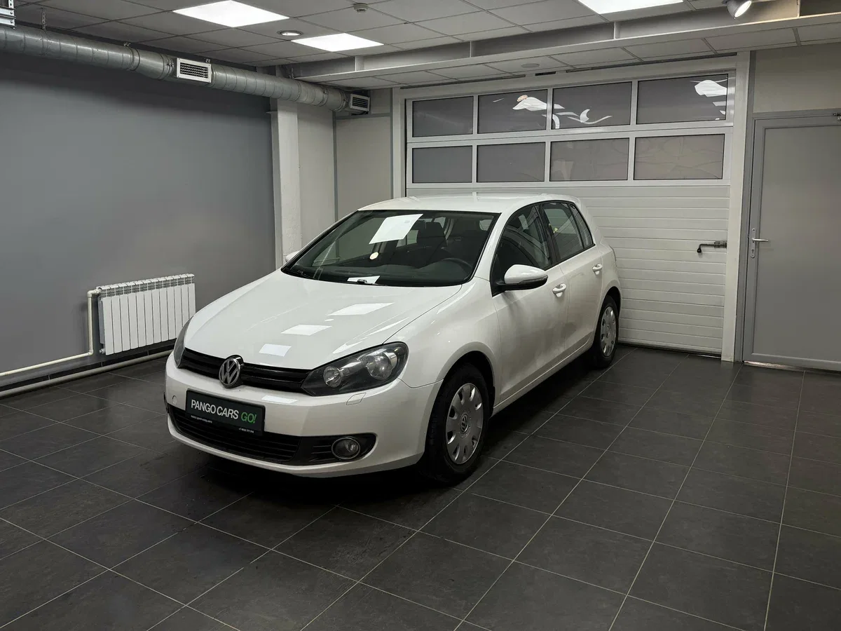 Volkswagen Golf VI