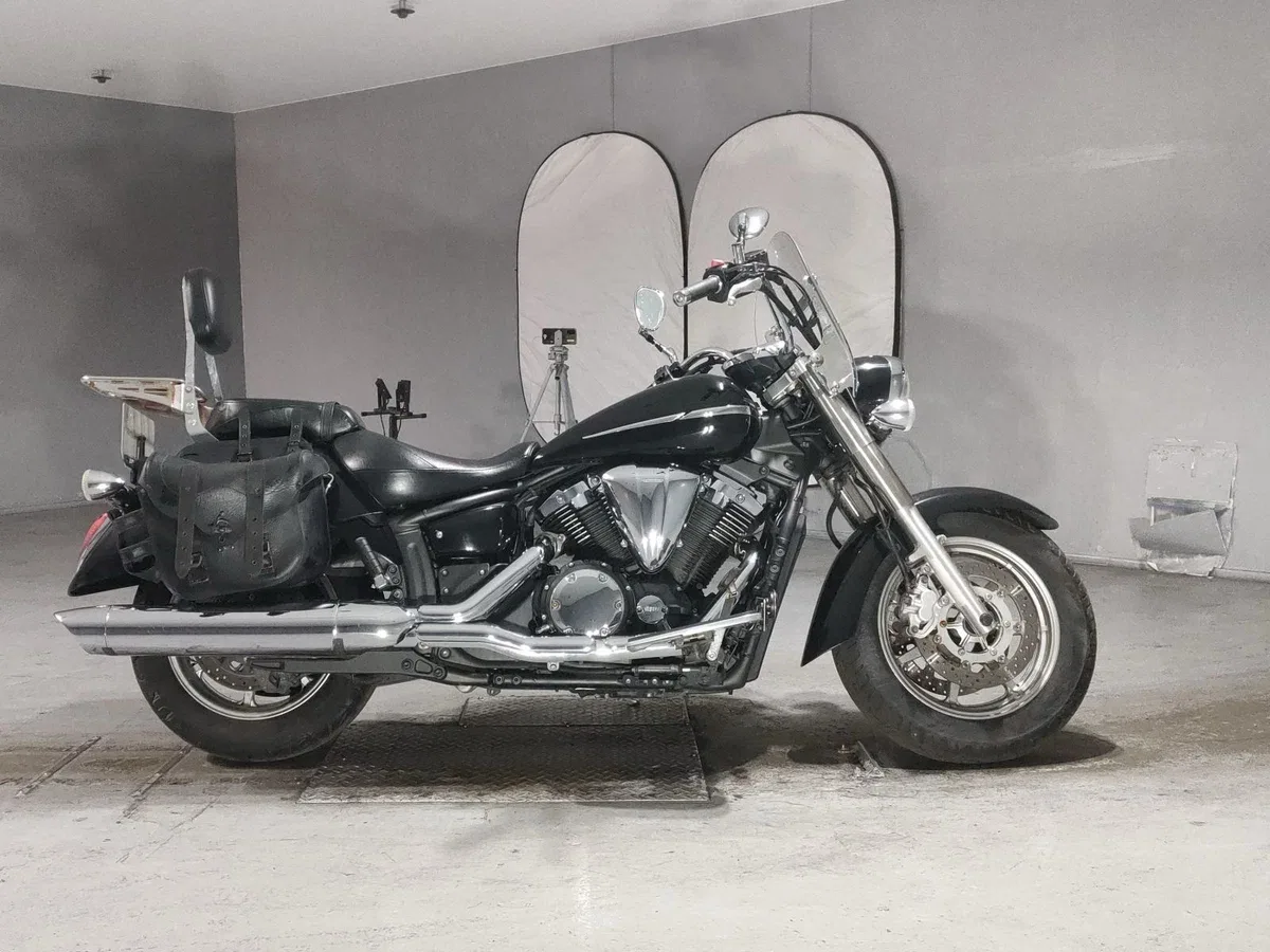 Yamaha XVS1300