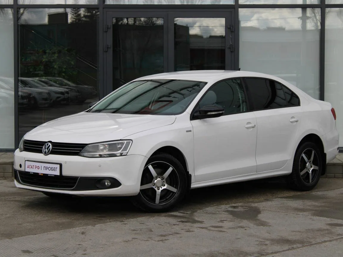 Volkswagen Jetta VI