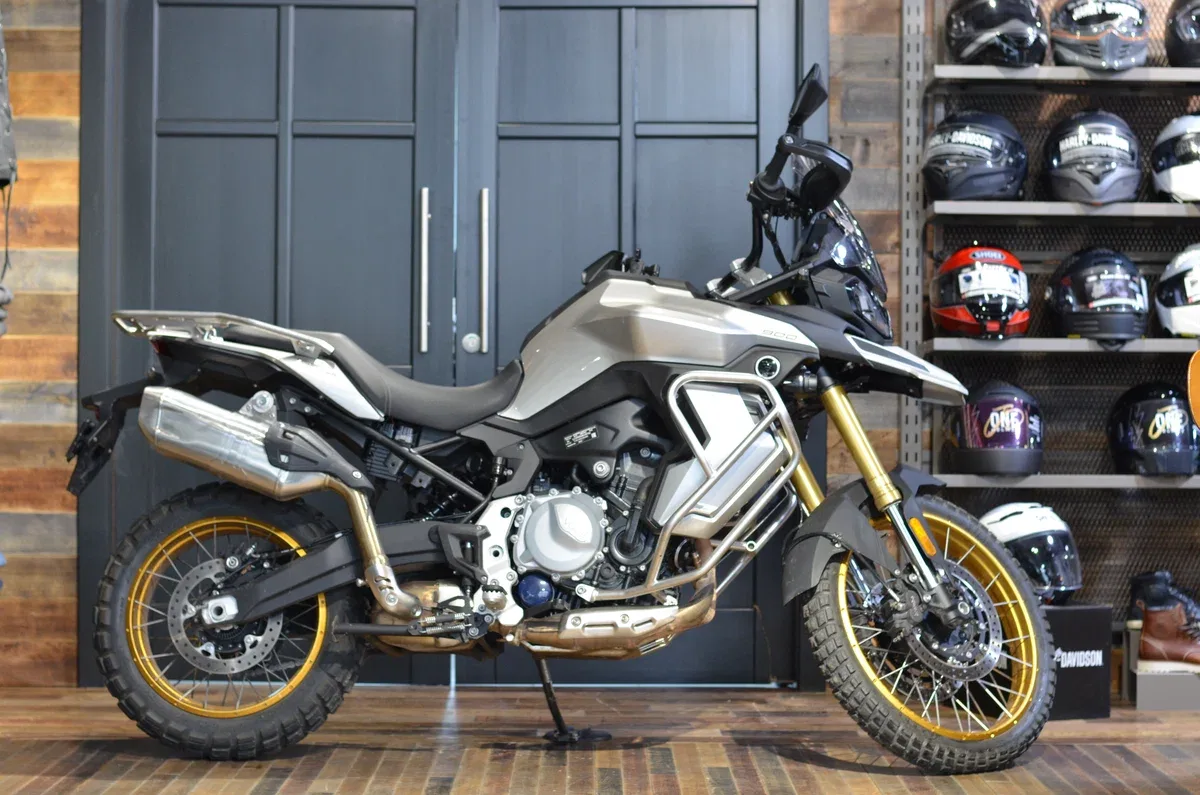 Voge DS900X