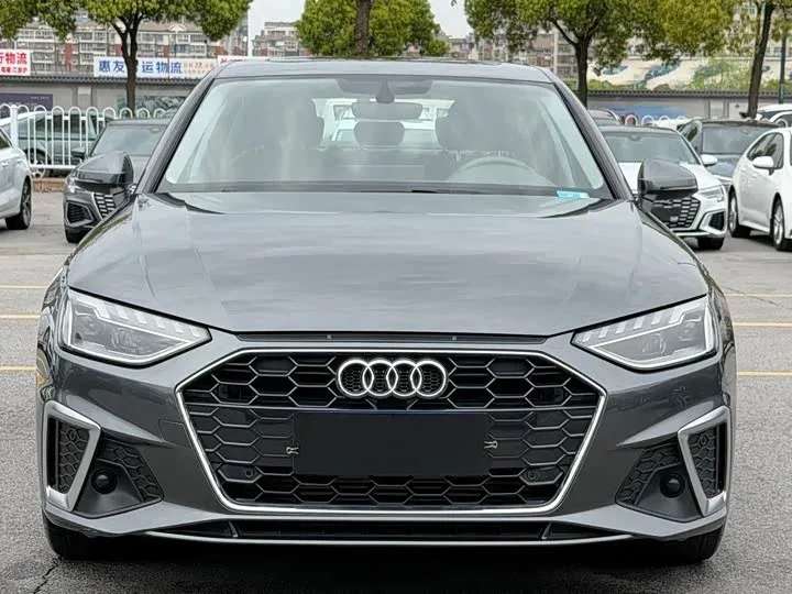 Audi A4 V (B9) Рестайлинг
