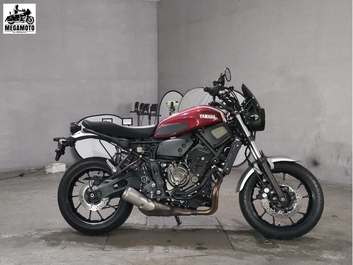Yamaha XSR700