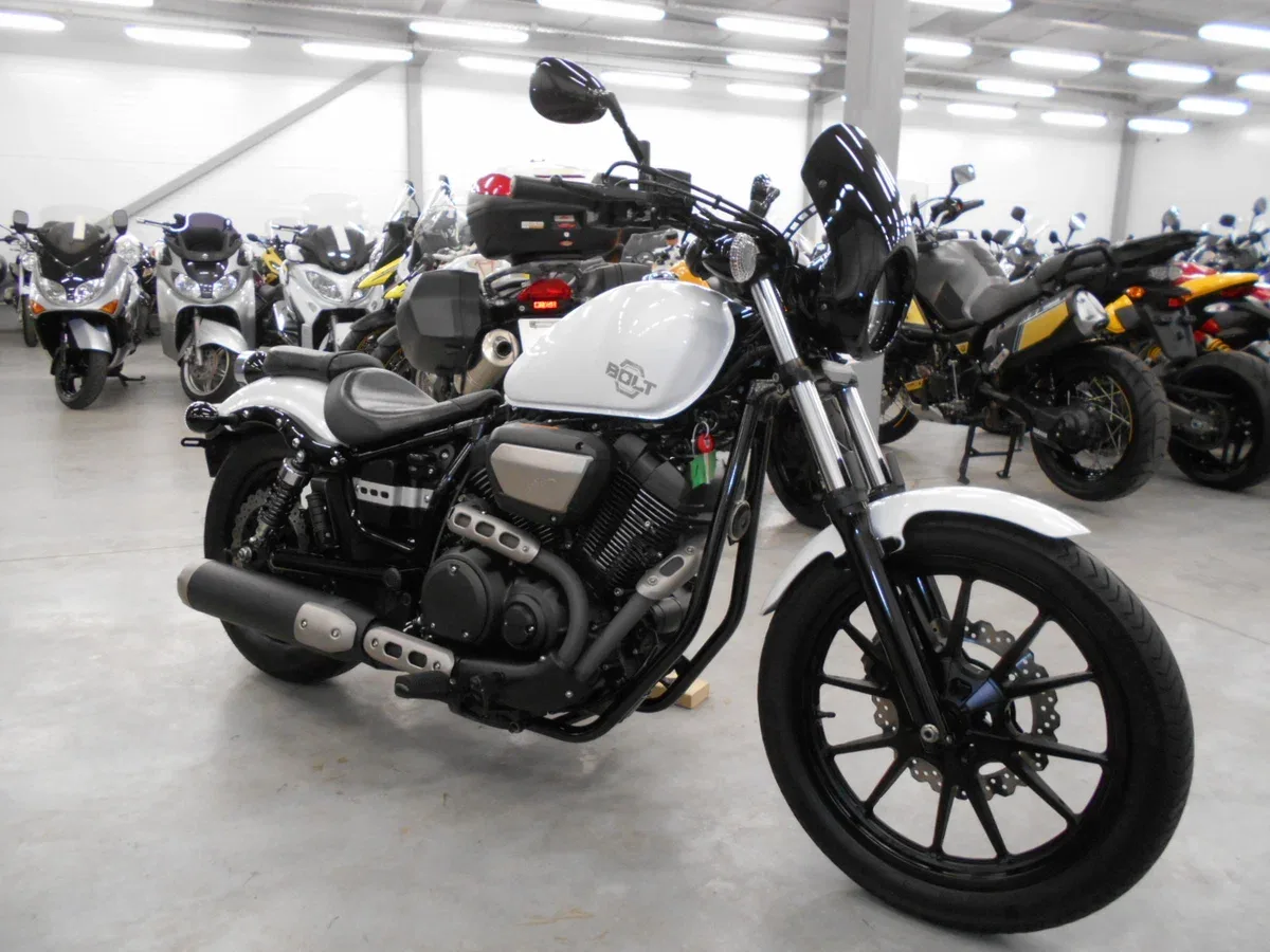 Yamaha XV950 Bolt
