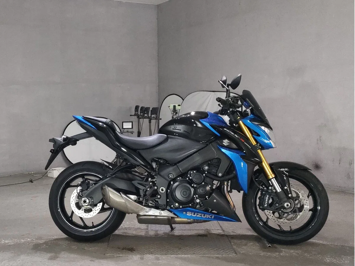Suzuki GSX-S1000