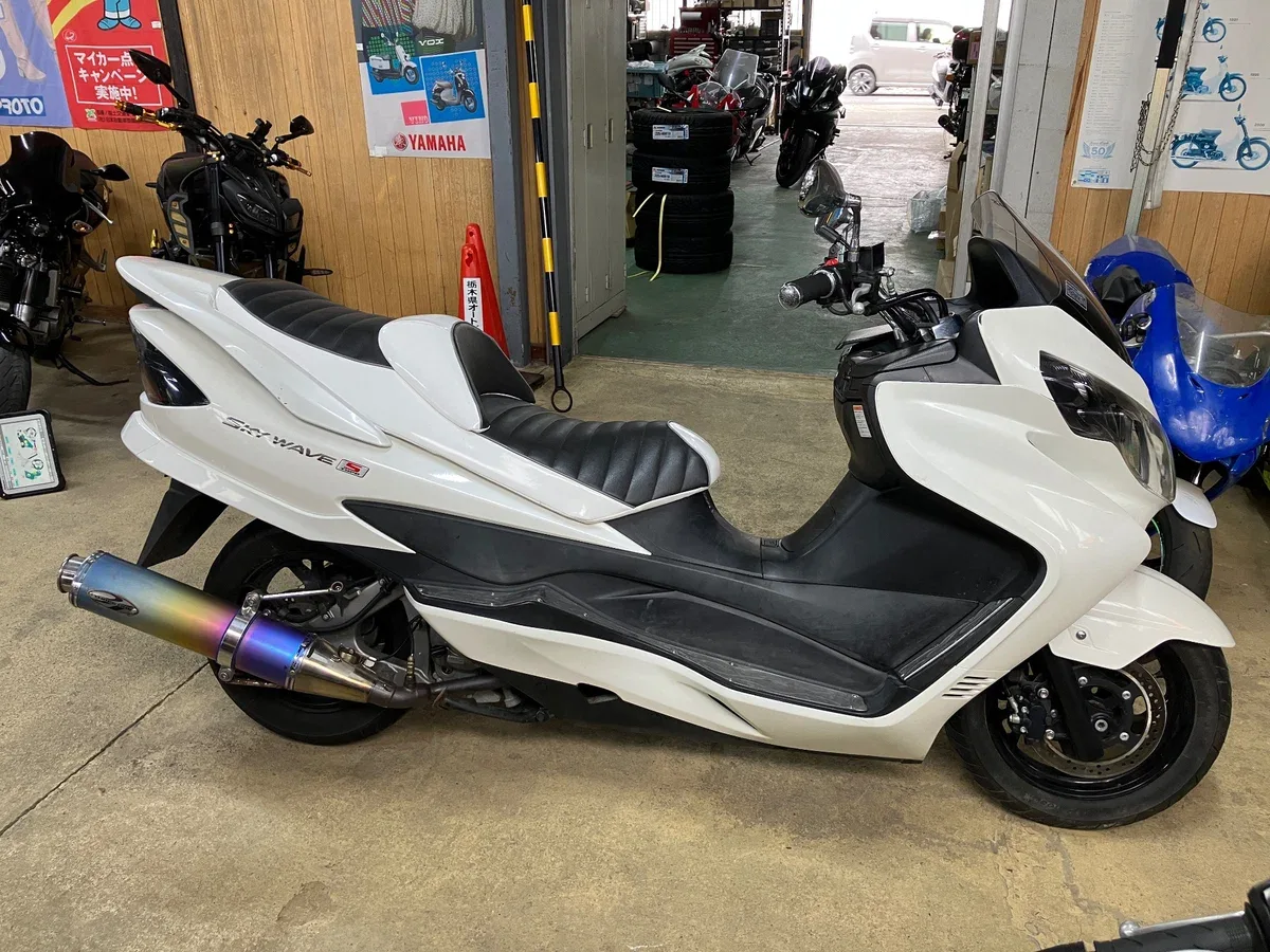 Suzuki Burgman 400