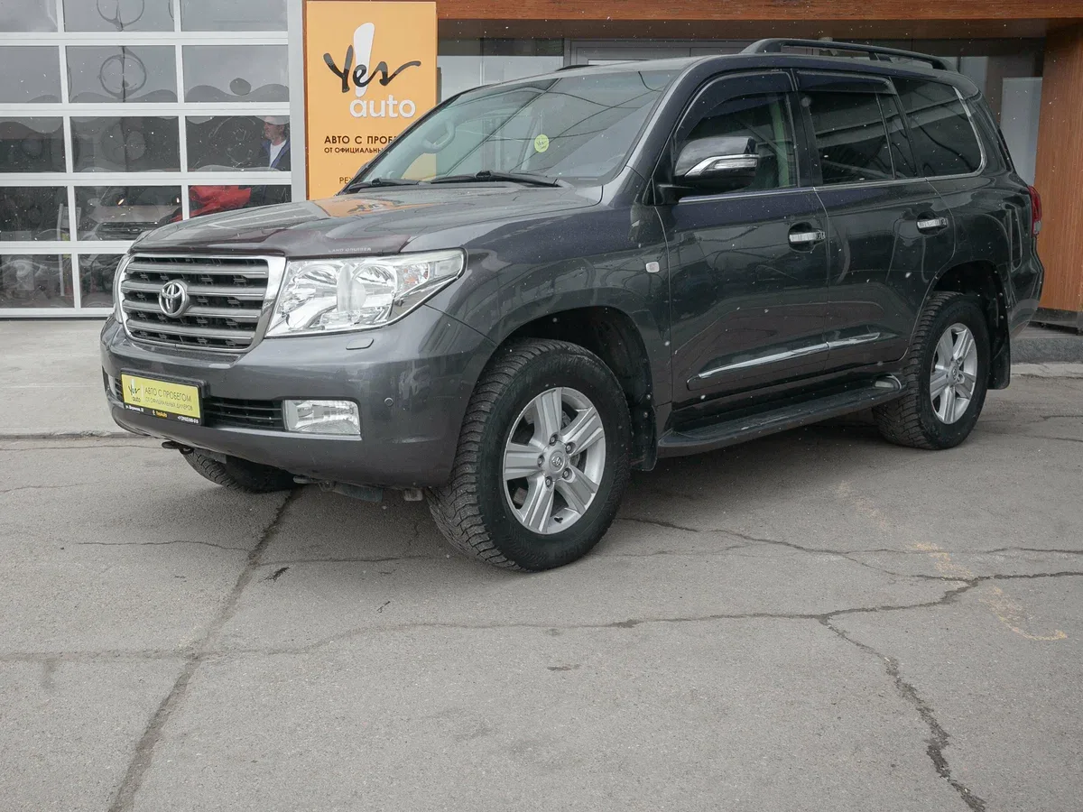 Toyota Land Cruiser 200 Series