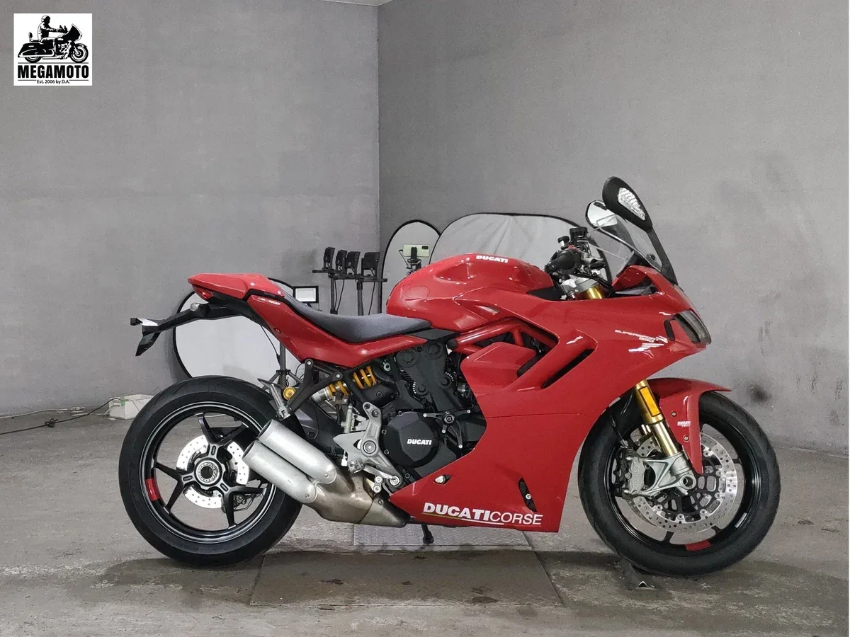 Ducati SuperSport