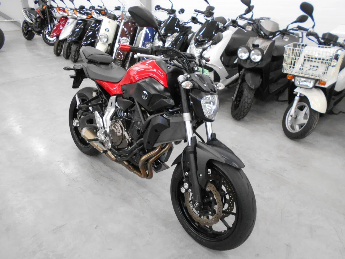 Yamaha MT-07