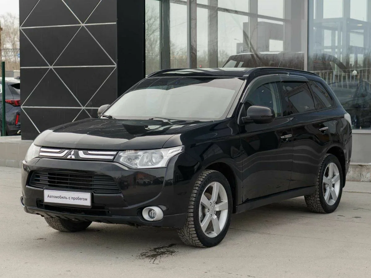 Mitsubishi Outlander III