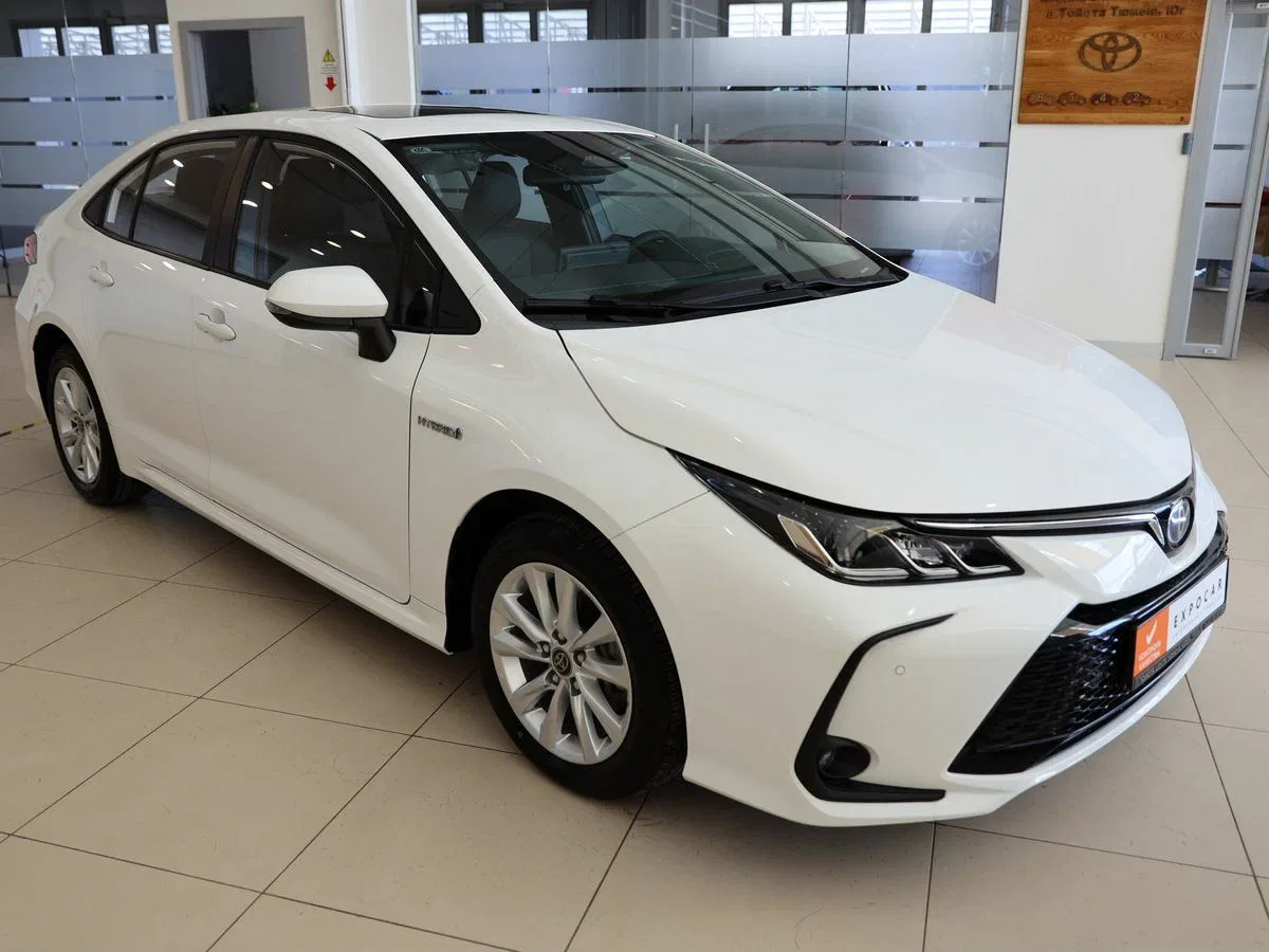 Toyota Corolla XII (E210)
