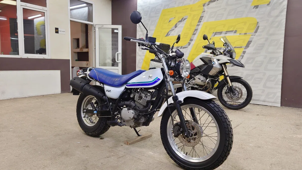 Suzuki RV 200 VanVan