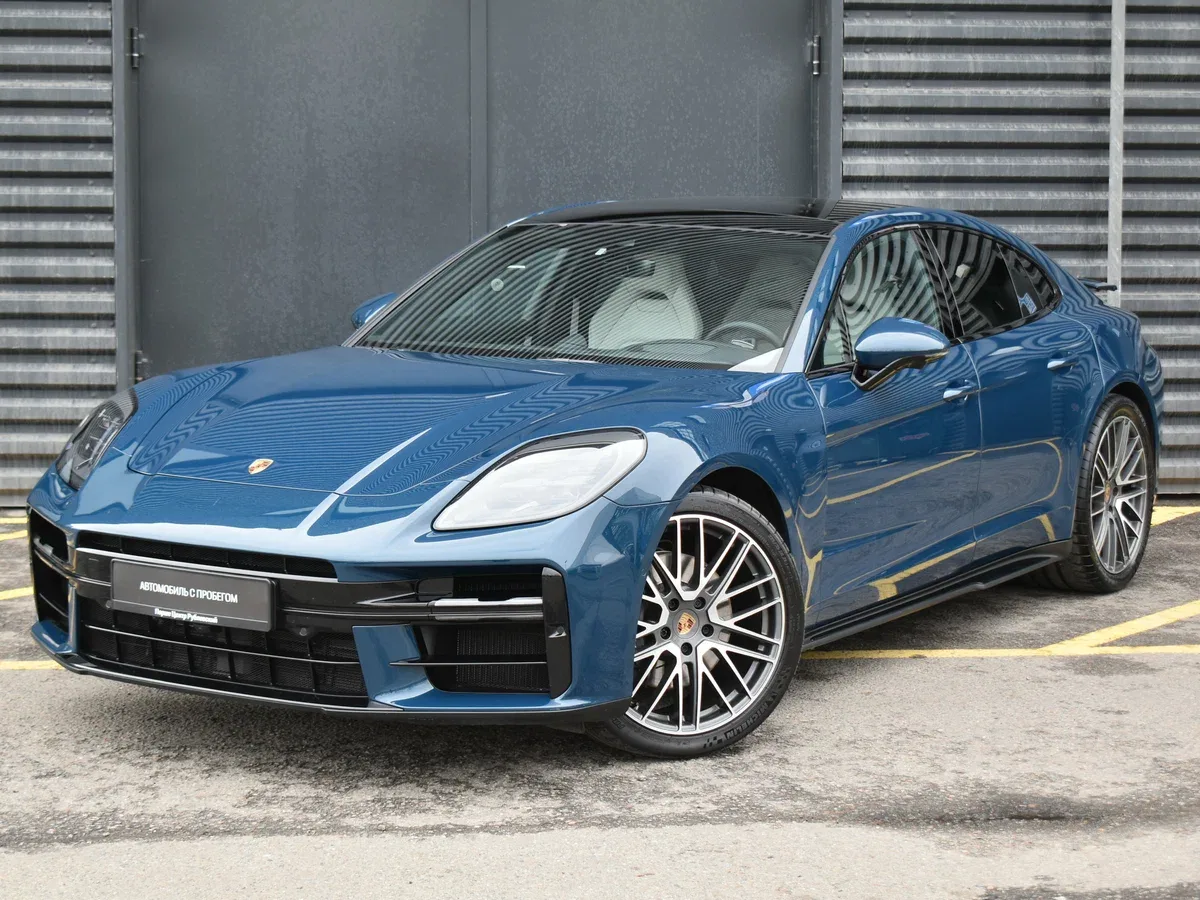 Porsche Panamera III