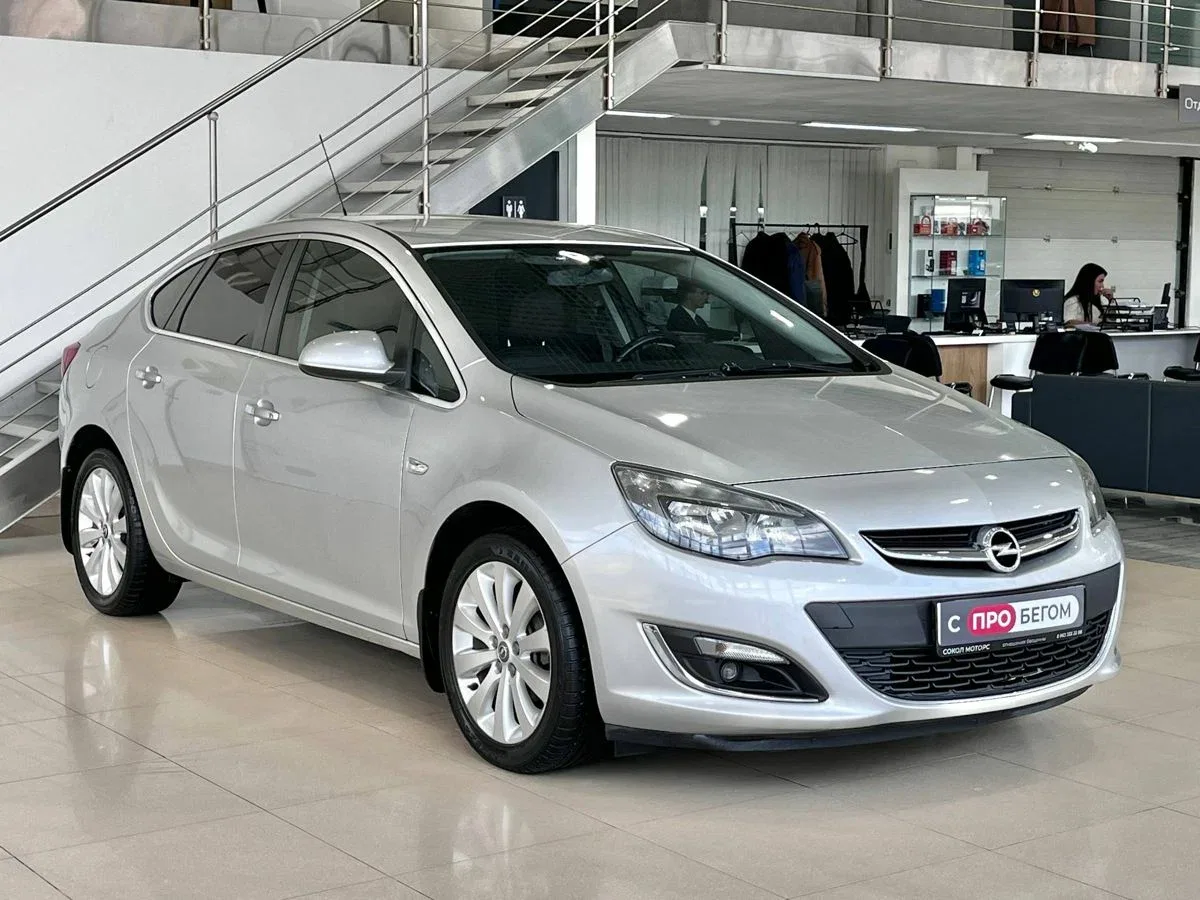 Opel Astra J Рестайлинг