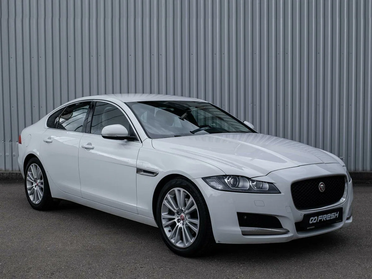 Jaguar XF II