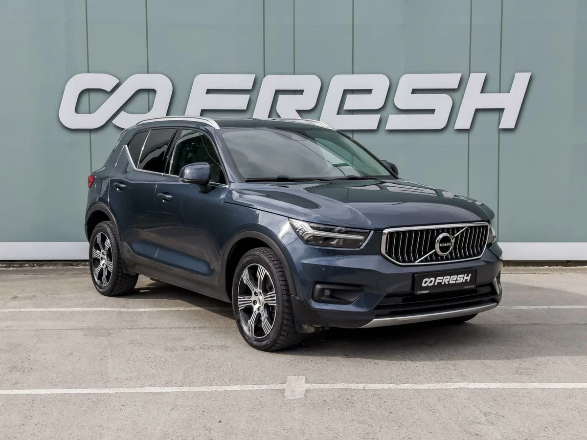 Volvo XC40 I