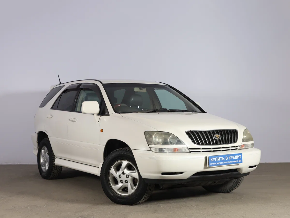 Toyota Harrier I (XU10)