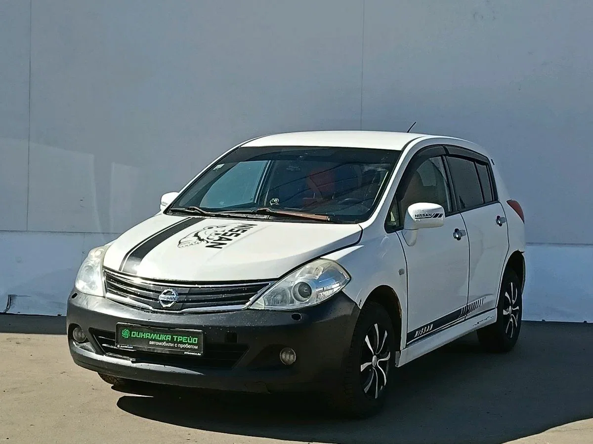 Nissan Tiida I Рестайлинг