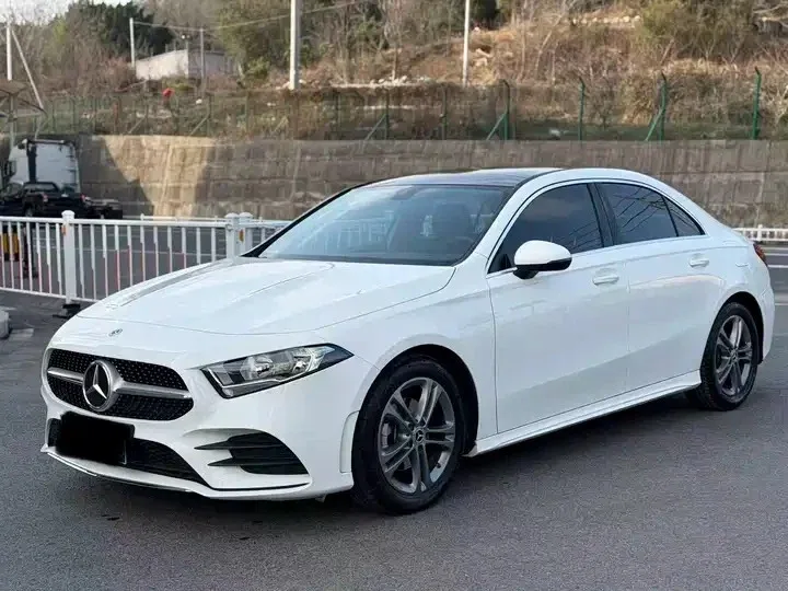 Mercedes-Benz A-Класс IV (W177)