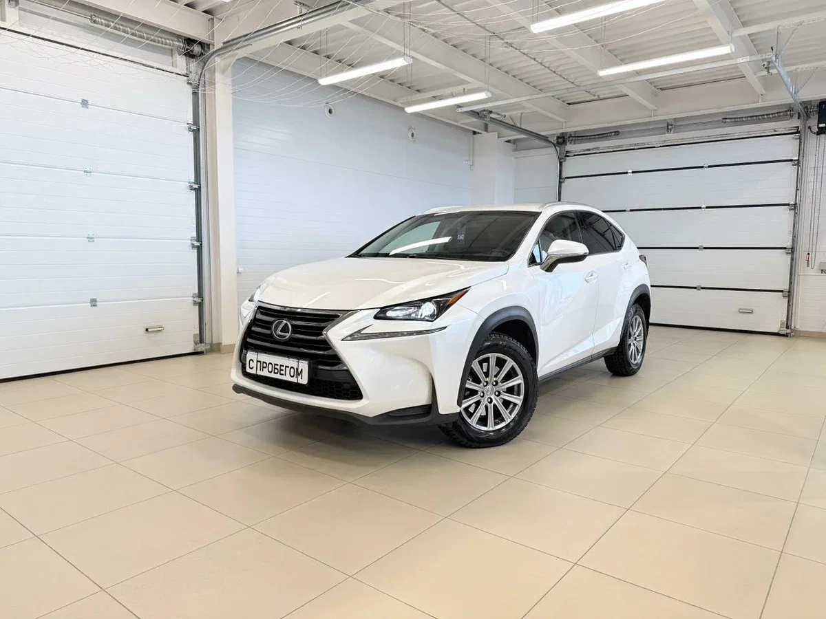 Lexus NX I