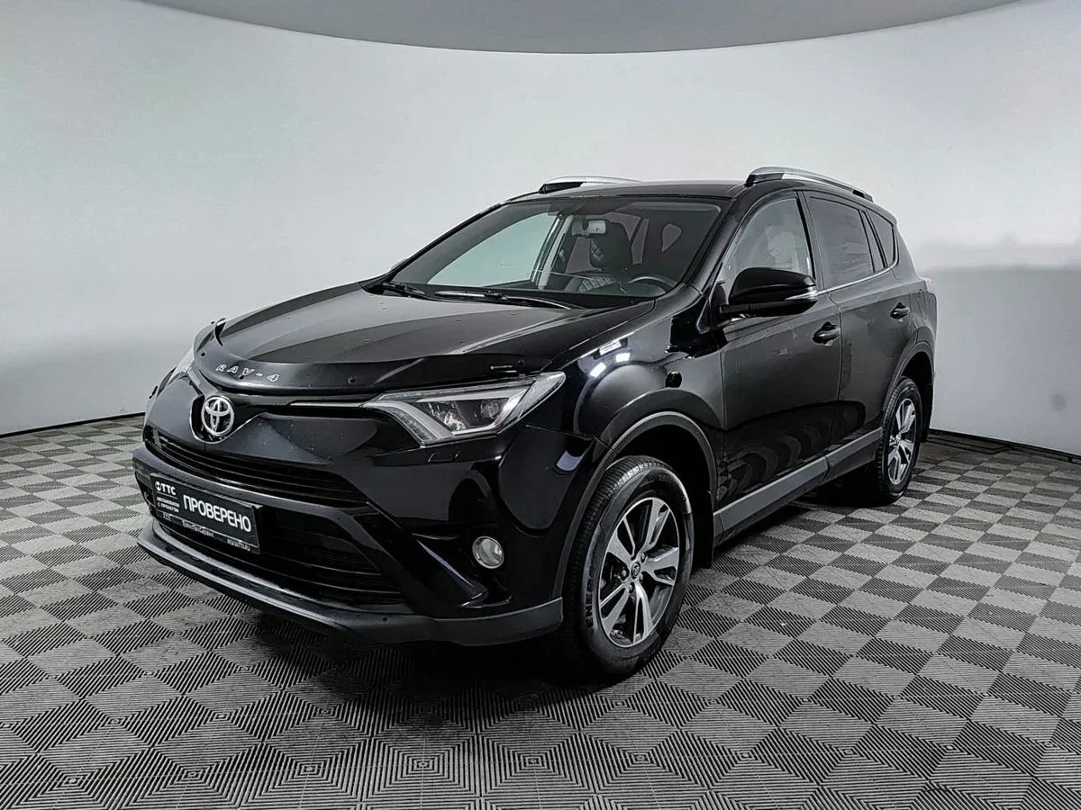 Toyota RAV4 IV (XA40) Рестайлинг