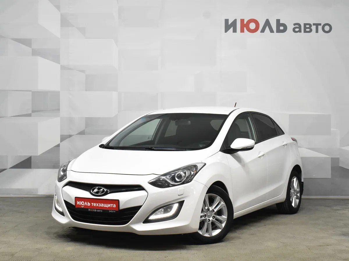 Hyundai i30 II