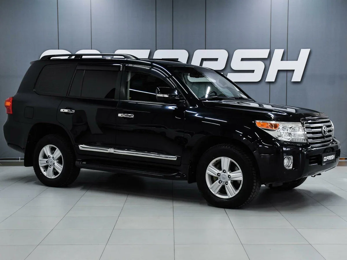 Toyota Land Cruiser 200 Series Рестайлинг 1