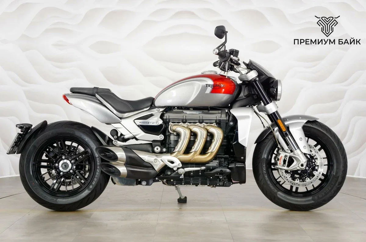 Triumph Rocket 3