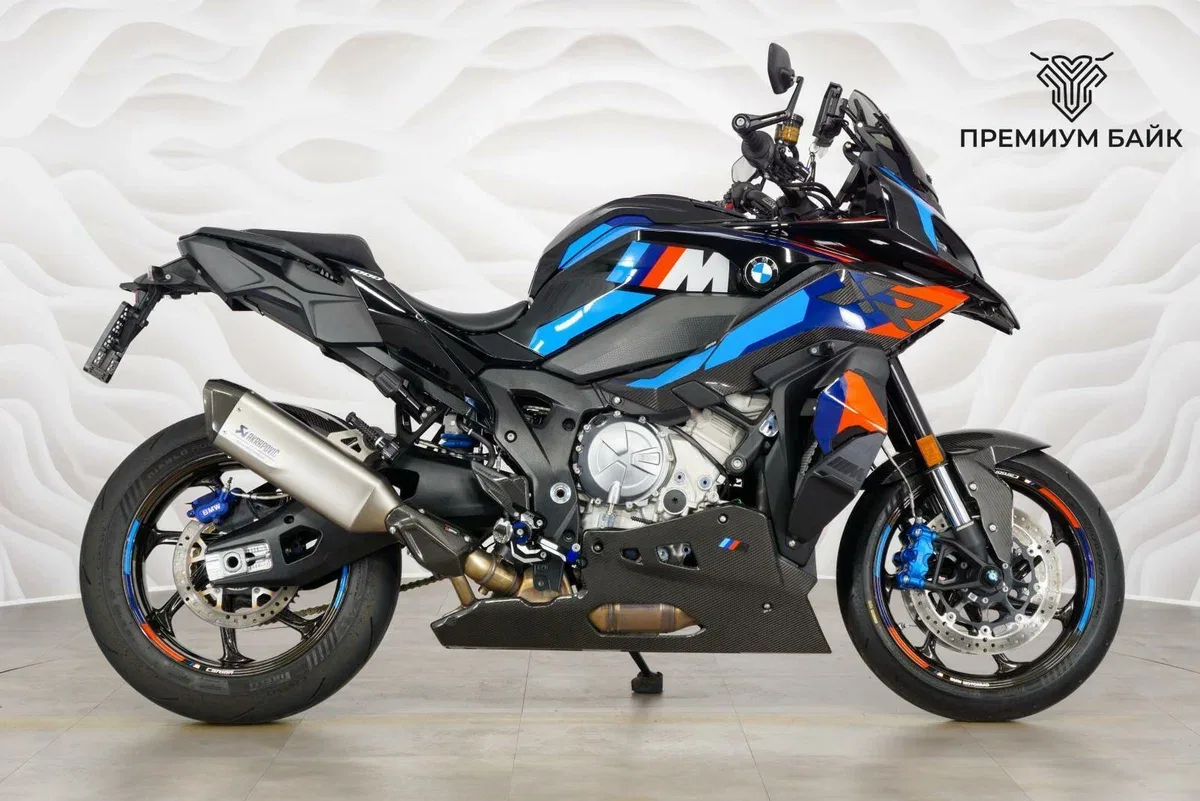 BMW M 1000 XR