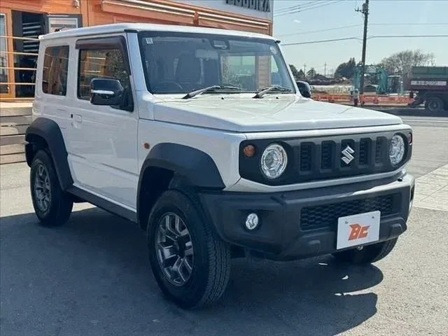 Suzuki Jimny IV