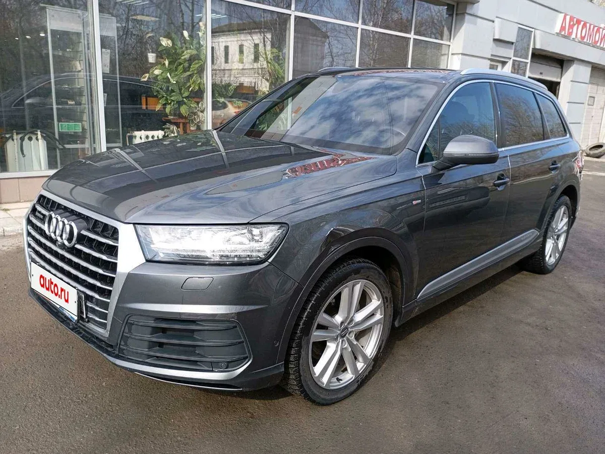 Audi Q7 II (4M)