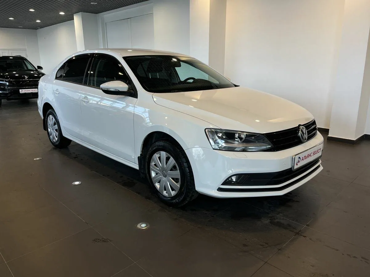 Volkswagen Jetta VI Рестайлинг