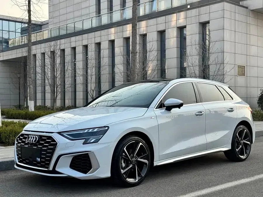 Audi A3 IV (8Y)