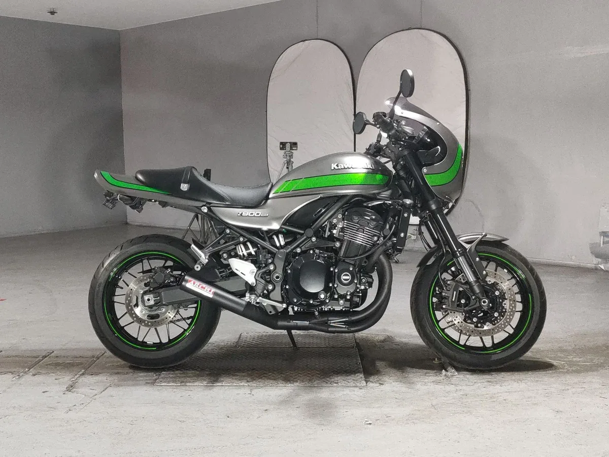 Kawasaki Z900RS