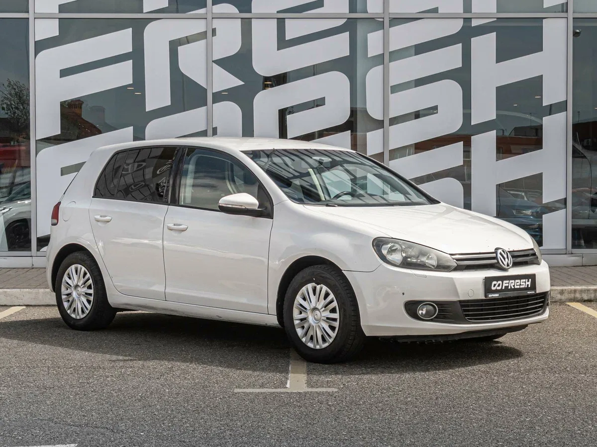 Volkswagen Golf VI