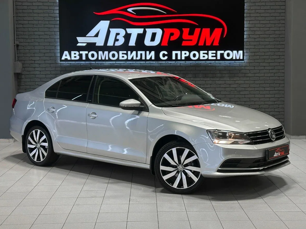 Volkswagen Jetta VI Рестайлинг